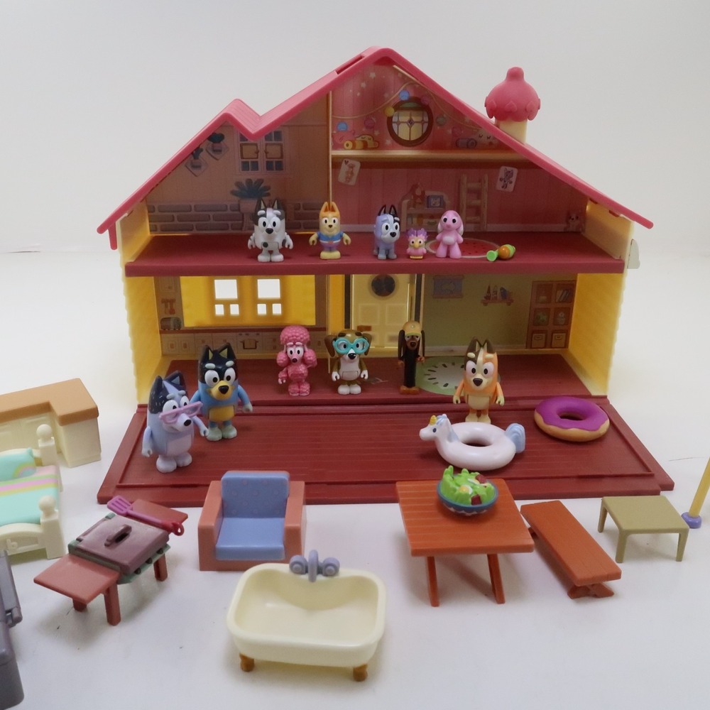 Bluey Bingo Play House Home Furniture Toy Figures Accessories Playset Lot